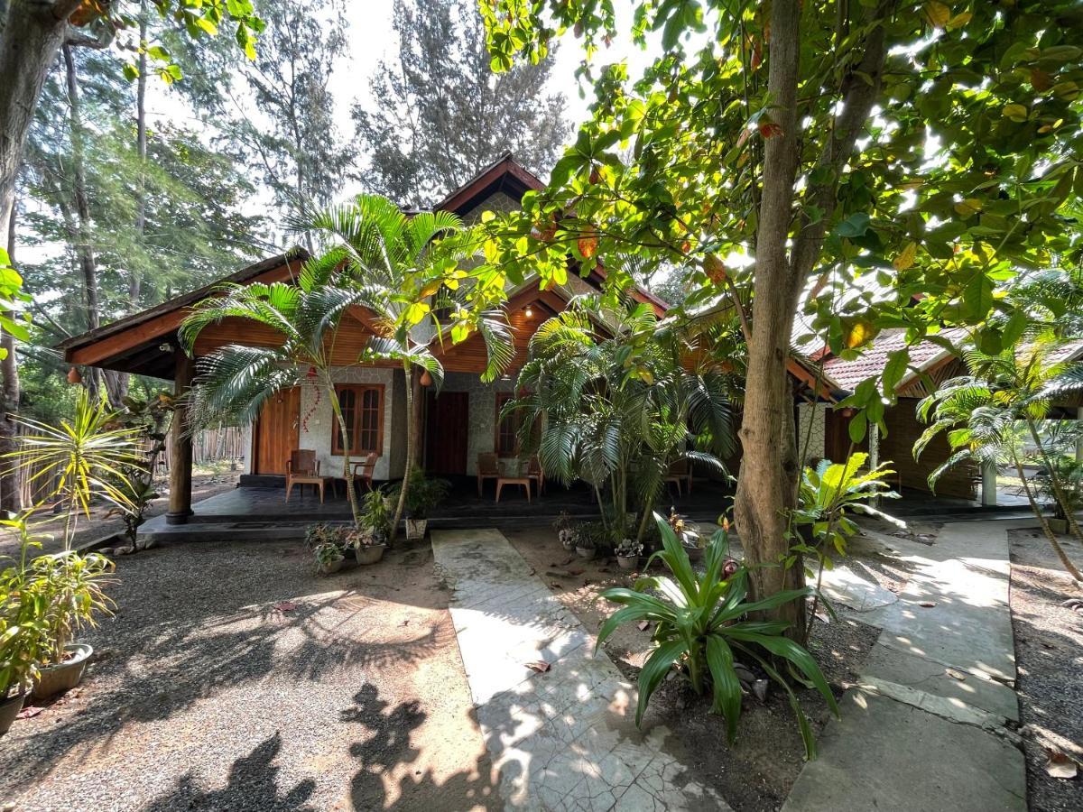 New Roy Guest House Kalkudah  Exterior foto
